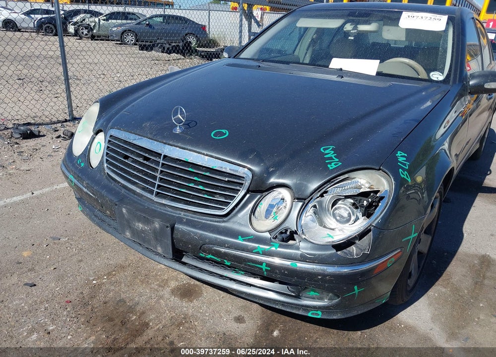 2004 MERCEDES-BENZ E 500 4MATIC VIN: WDBUF83J24X118078