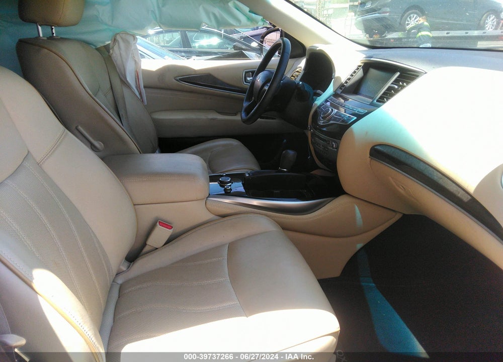 2015 INFINITI QX60 VIN: 5N1AL0MN1FC552143