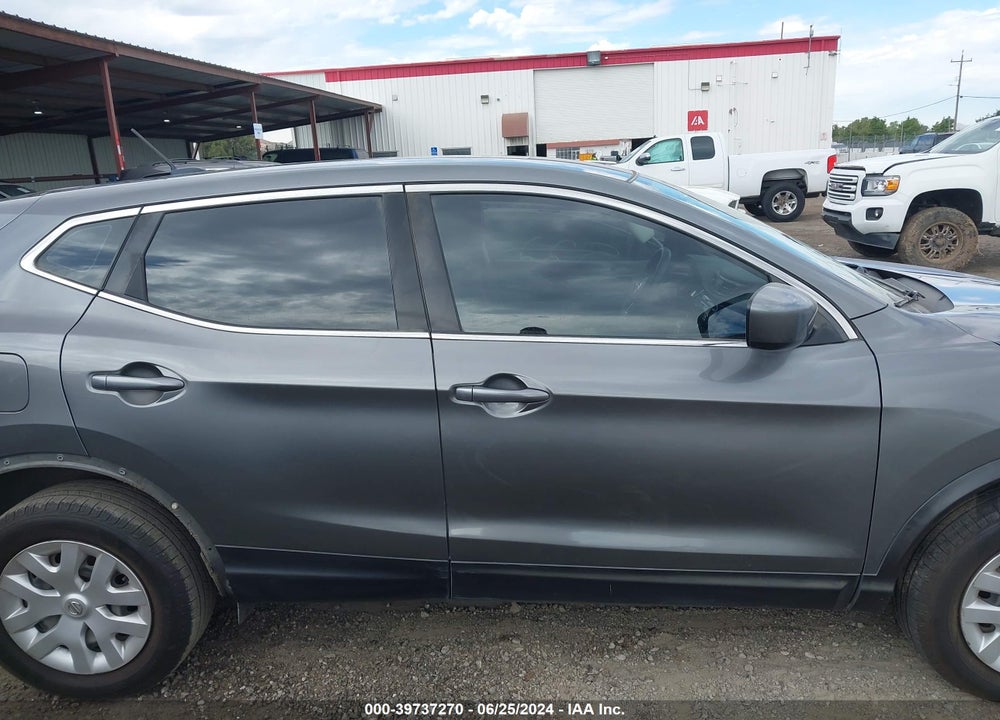 2018 NISSAN ROGUE SPORT S VIN: JN1BJ1CP2JW156854