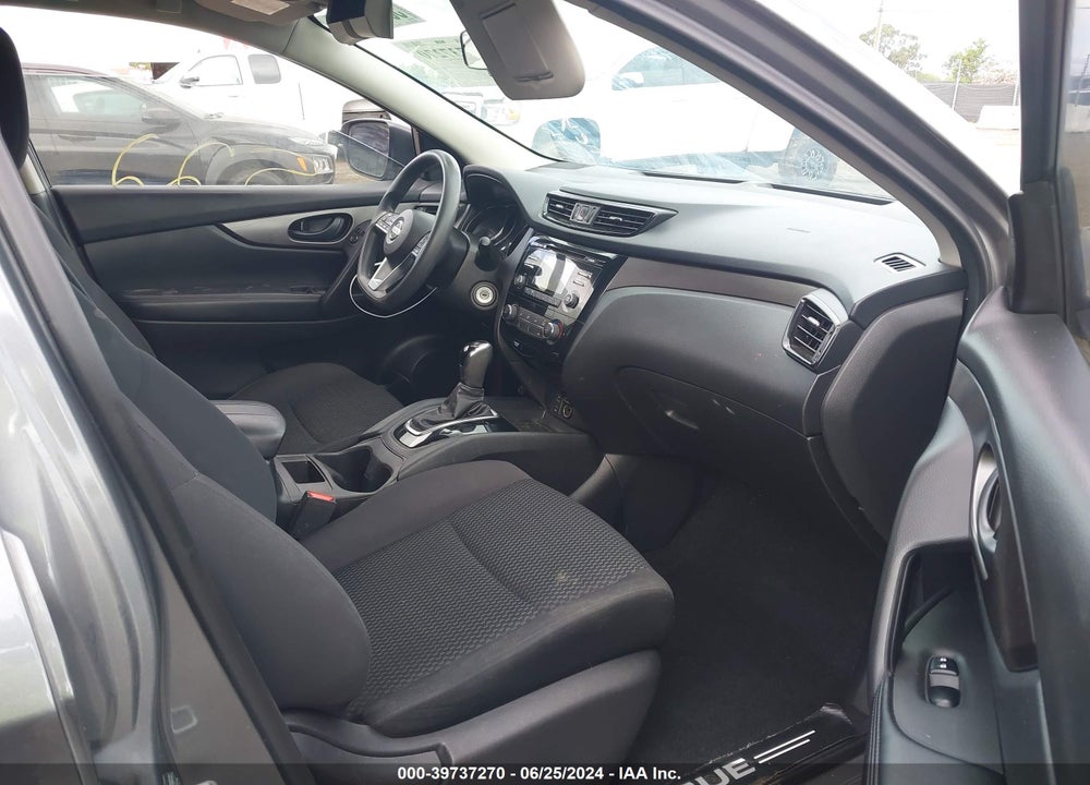 2018 NISSAN ROGUE SPORT S VIN: JN1BJ1CP2JW156854