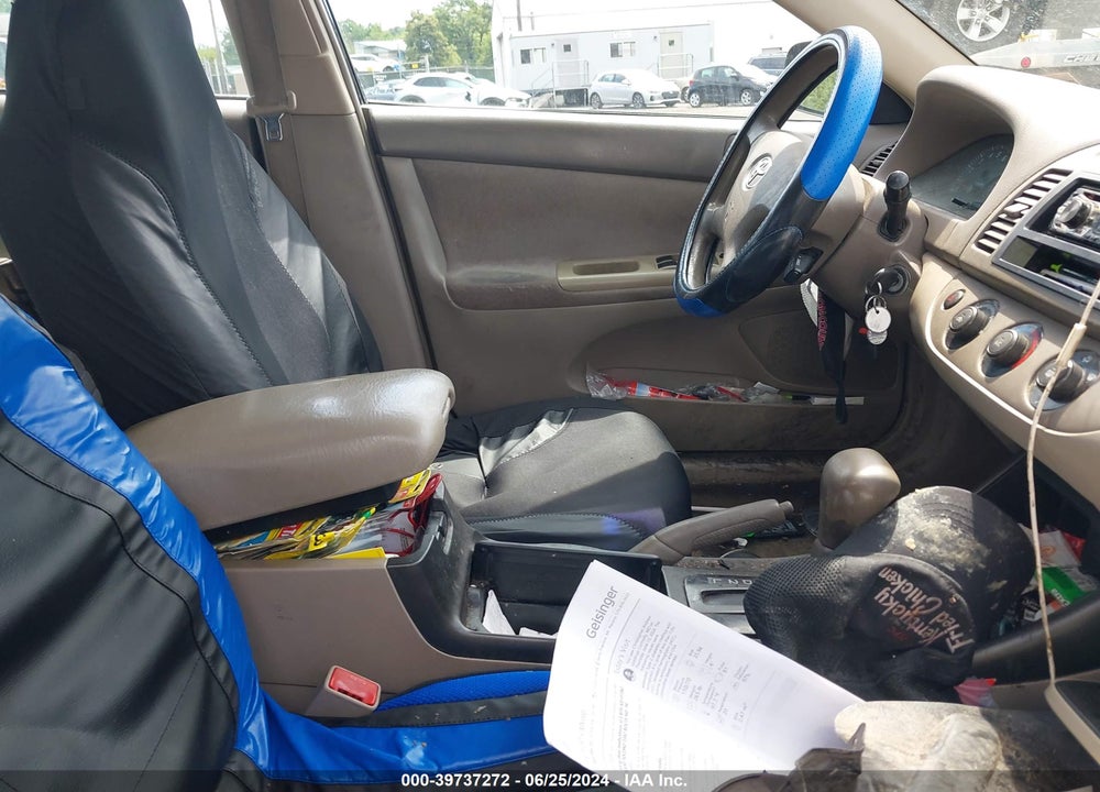 2003 TOYOTA CAMRY LE VIN: 4T1BE32K03U188182