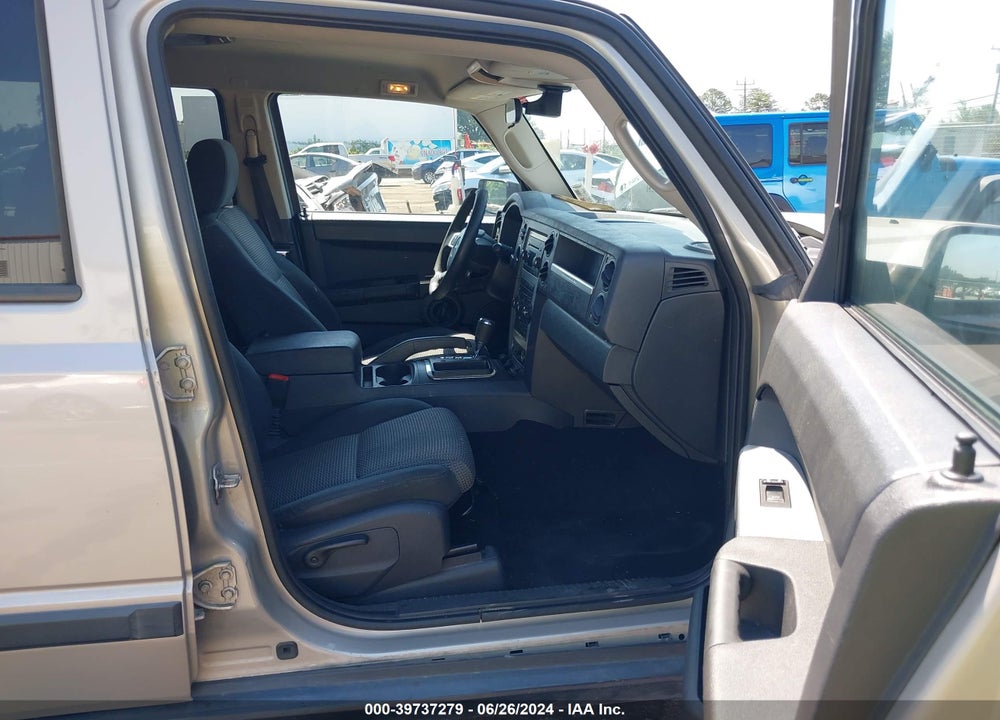 2008 JEEP COMMANDER SPORT VIN: 1J8HG48KX8C140913