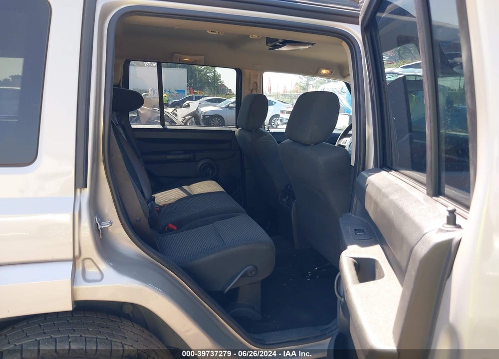2008 JEEP COMMANDER SPORT VIN: 1J8HG48KX8C140913