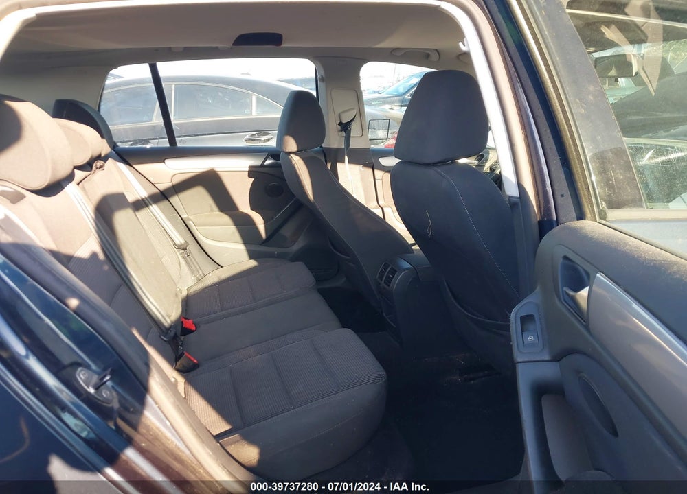 2012 VOLKSWAGEN GOLF 2.5L 4-DOOR VIN: WVWDB7AJ2CW285698