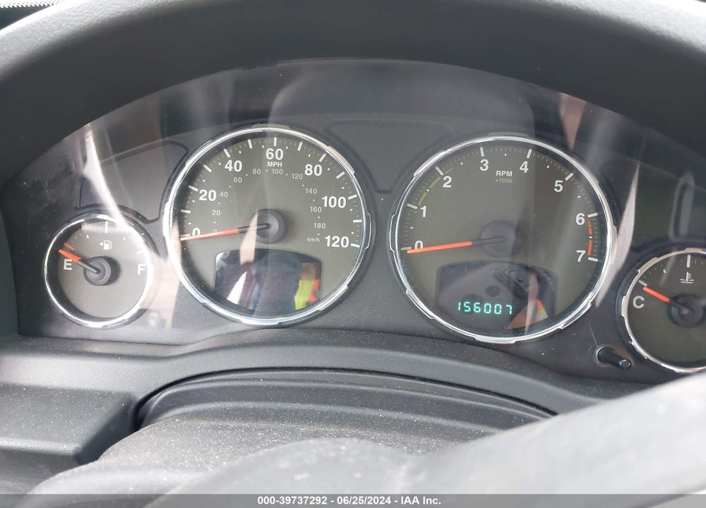 2011 JEEP LIBERTY VIN: 1J4PN2GK2BW558610