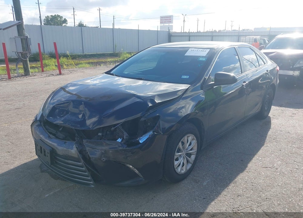 2017 TOYOTA CAMRY LE VIN: 4T1BF1FK2HU312374