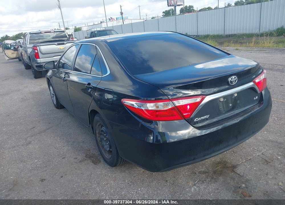 2017 TOYOTA CAMRY LE VIN: 4T1BF1FK2HU312374