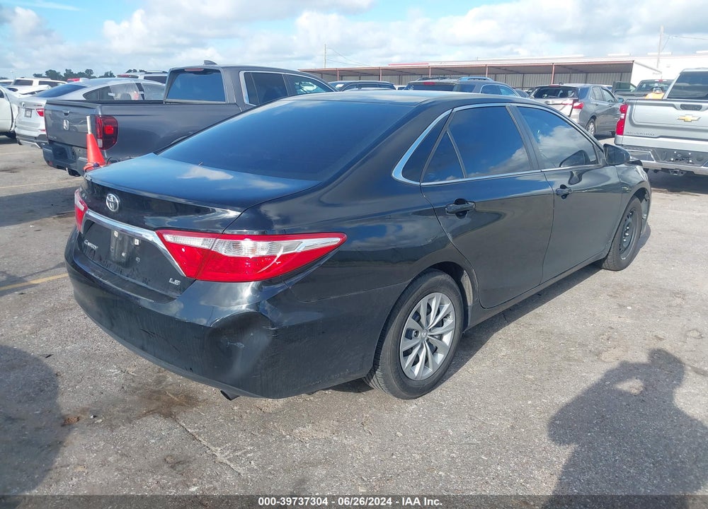 2017 TOYOTA CAMRY LE VIN: 4T1BF1FK2HU312374