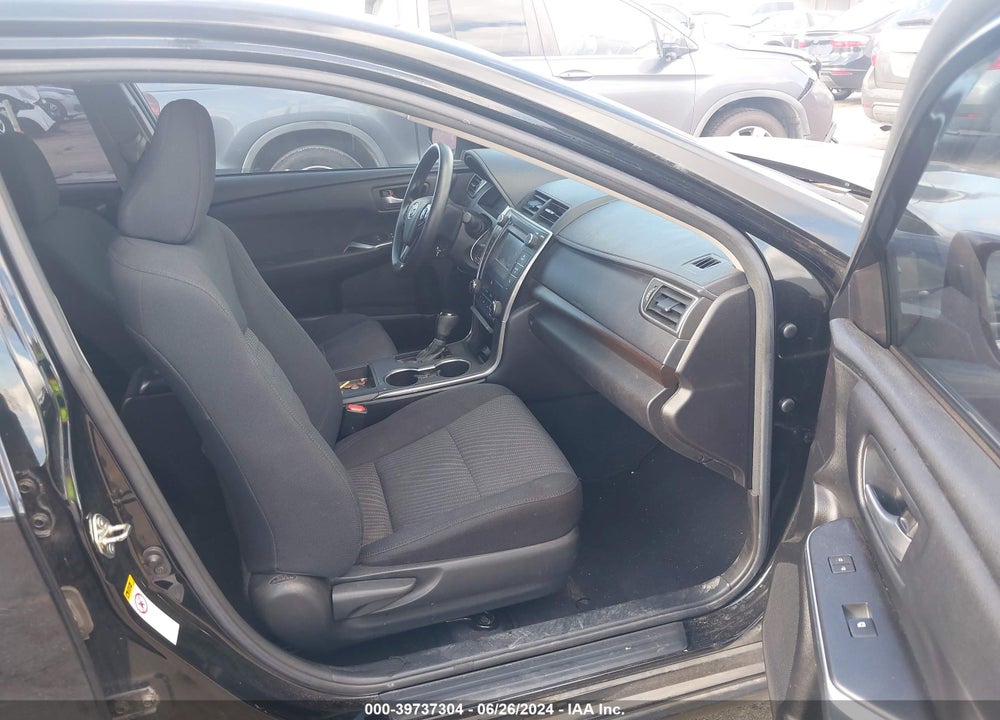 2017 TOYOTA CAMRY LE VIN: 4T1BF1FK2HU312374