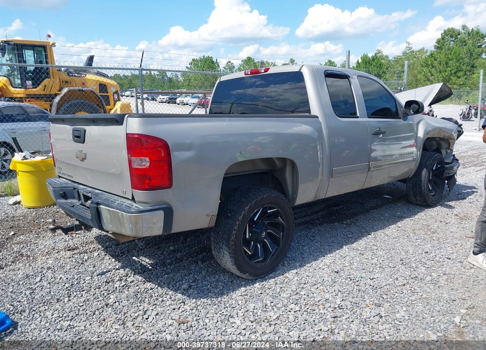 2009 CHEVROLET SILVERADO 1500 LT VIN: 1GCEC29J09Z267751