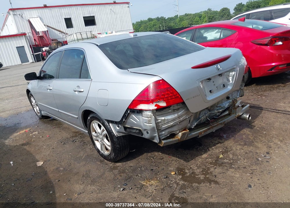 2007 HONDA ACCORD 2.4 EX VIN: 1HGCM56877A112103