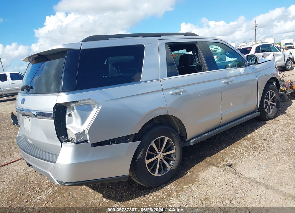 2019 FORD EXPEDITION XLT VIN: 1FMJU1HT8KEA15344