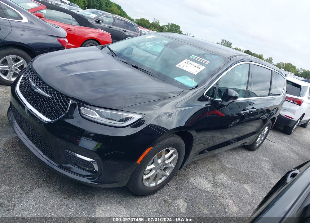 2024 CHRYSLER PACIFICA TOURING L VIN: 2C4RC1BG1RR146537