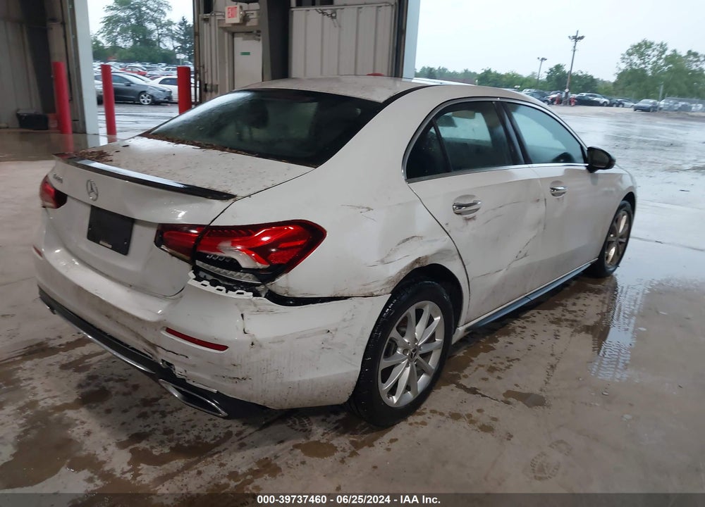 2019 MERCEDES-BENZ A 220 VIN: WDD3G4EB3KW025846