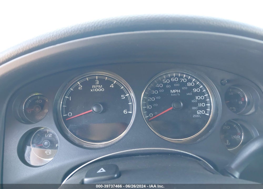 2007 CHEVROLET SUBURBAN 1500 LS VIN: 1GNFK16367J200677
