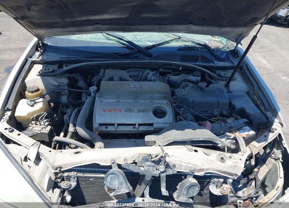 2004 TOYOTA CAMRY LE V6 VIN: 4T1BF32K74U573673