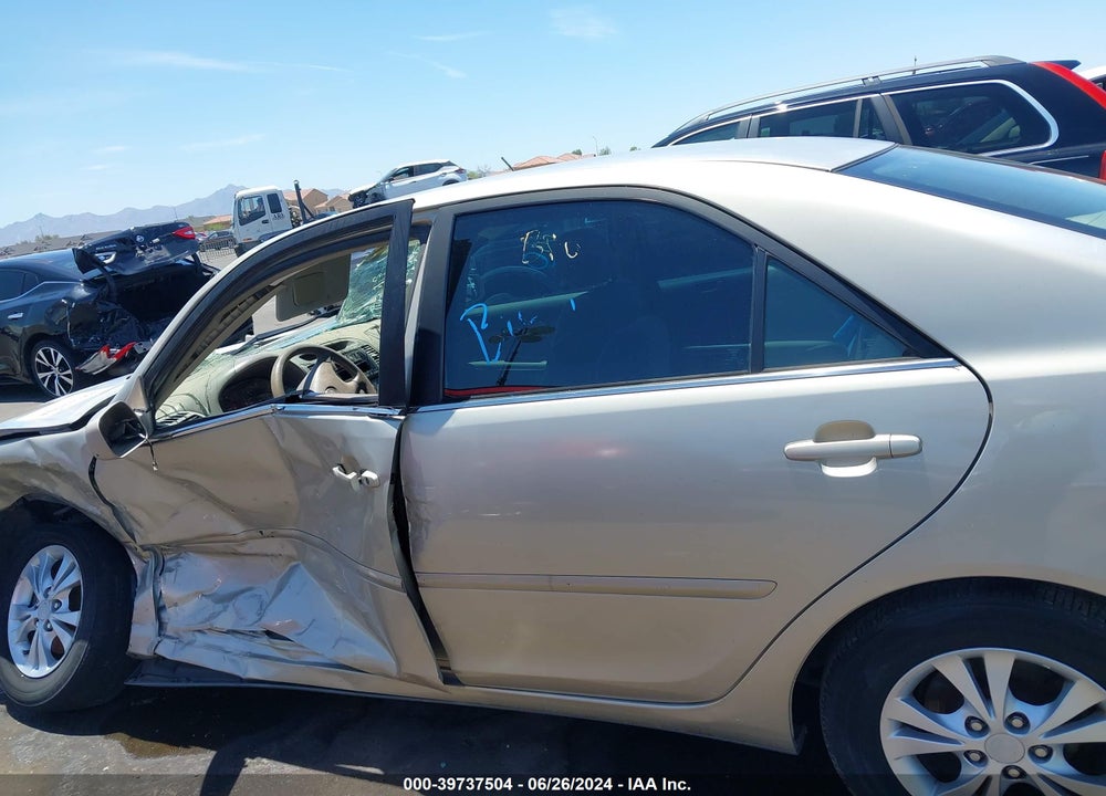 2004 TOYOTA CAMRY LE V6 VIN: 4T1BF32K74U573673