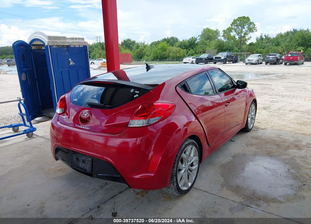 2012 HYUNDAI VELOSTER BASE W/RED/BLACK VIN: KMHTC6AD8CU053126