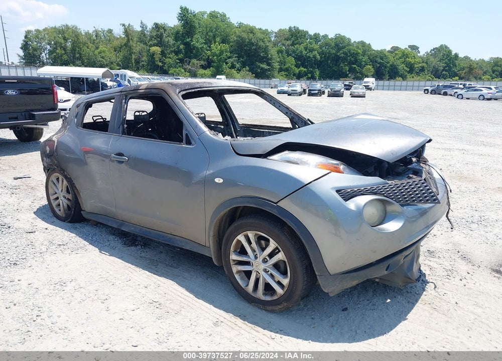 2011 NISSAN JUKE S VIN: JN8AF5MR5BT001322