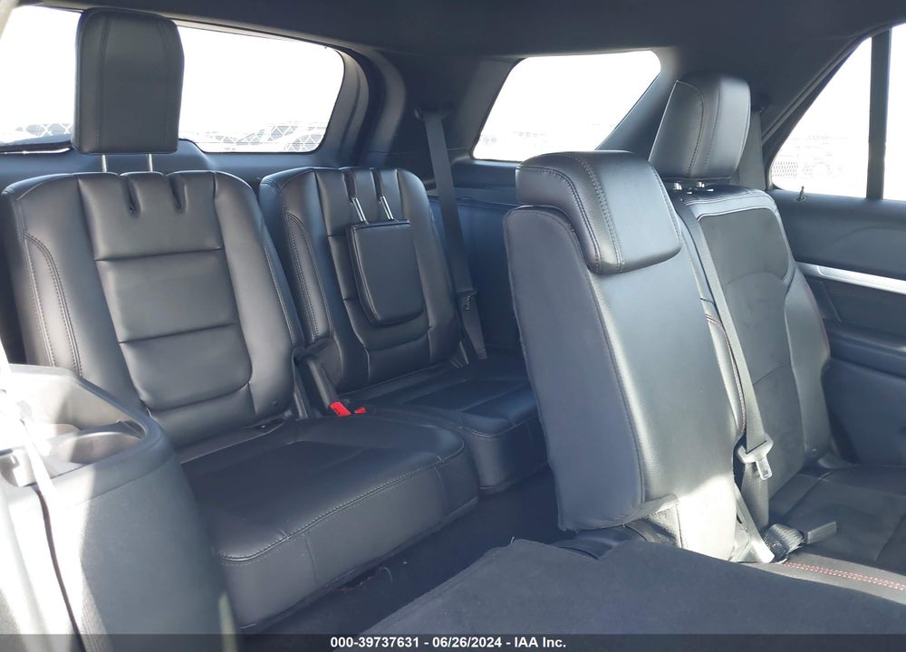 2018 FORD EXPLORER XLT VIN: 1FM5K7D81JGC69573