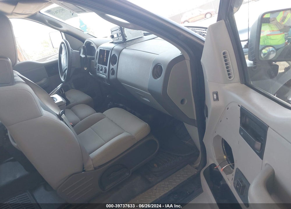 2005 FORD F-150 STX/XL/XLT VIN: 1FTRX14WX5KB30421