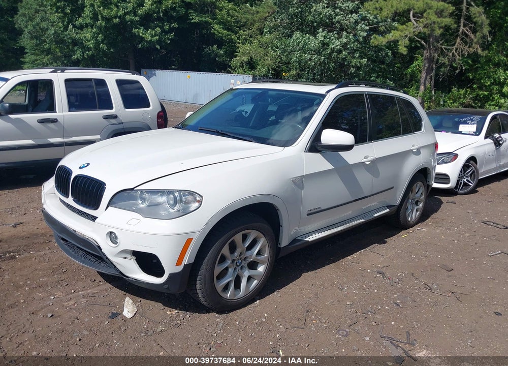 2013 BMW X5 XDRIVE35I/XDRIVE35I PREMIUM/XDRIVE35I SPORT ACTIVITY VIN: 5UXZV4C50D0E07492