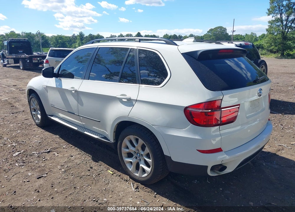 2013 BMW X5 XDRIVE35I/XDRIVE35I PREMIUM/XDRIVE35I SPORT ACTIVITY VIN: 5UXZV4C50D0E07492