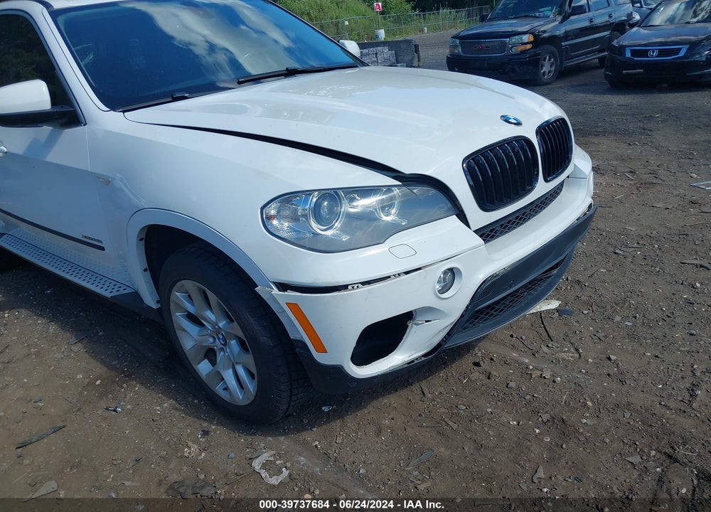 2013 BMW X5 XDRIVE35I/XDRIVE35I PREMIUM/XDRIVE35I SPORT ACTIVITY VIN: 5UXZV4C50D0E07492