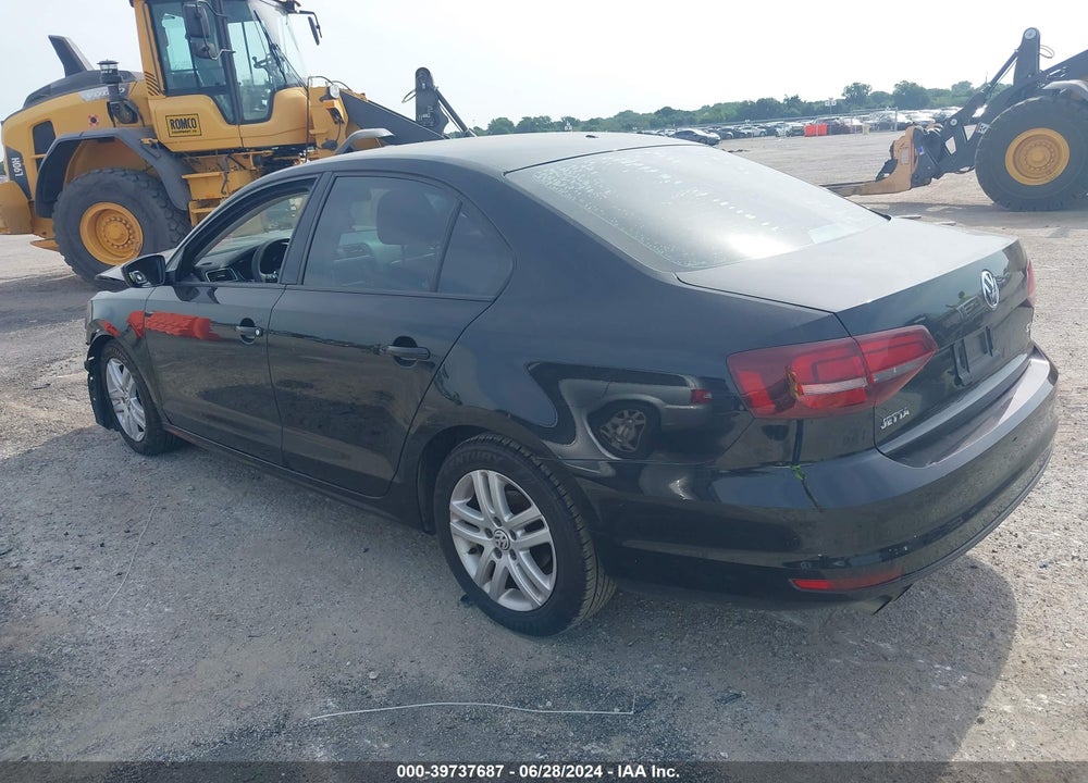 2018 VOLKSWAGEN JETTA 1.4T S VIN: 3VW2B7AJXJM262073