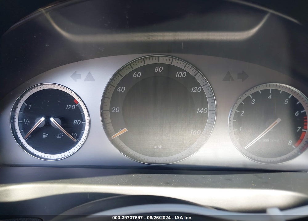 2008 MERCEDES-BENZ C 300 VIN: WDDGF54X78F150932