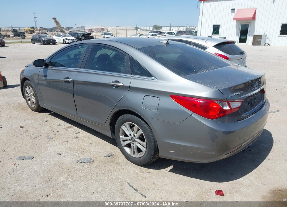 2013 HYUNDAI SONATA GLS VIN: 5NPEB4AC6DH675098