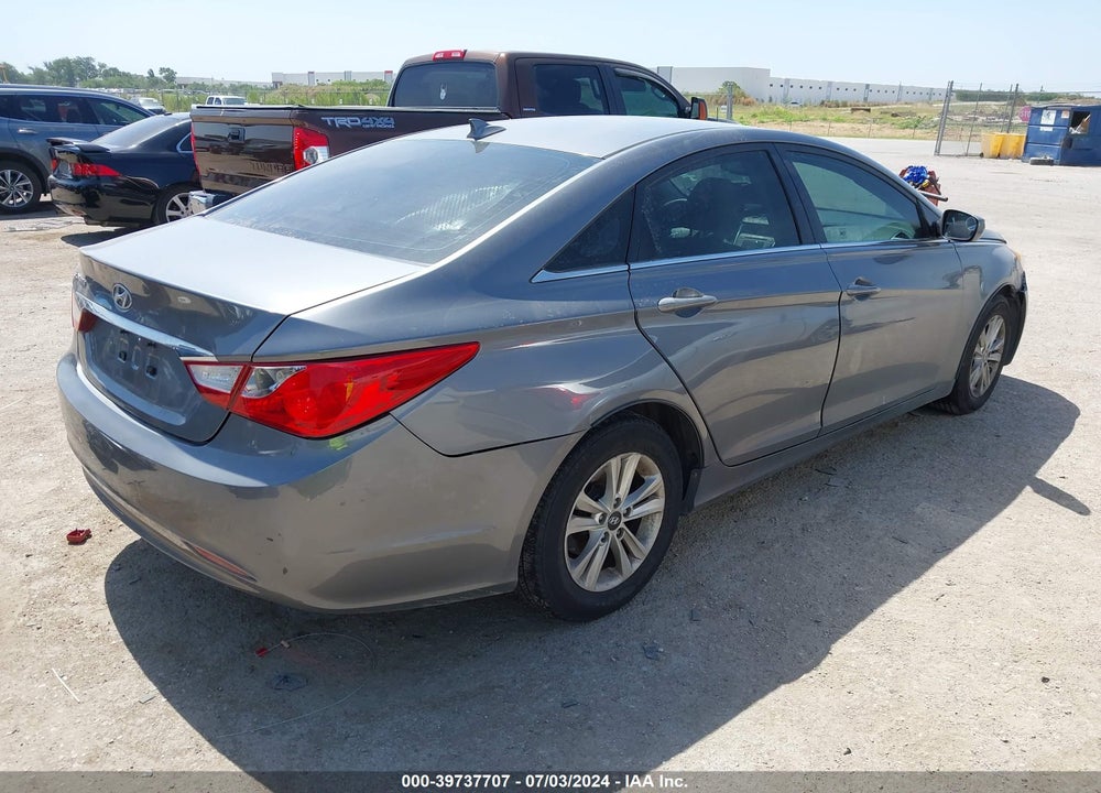 2013 HYUNDAI SONATA GLS VIN: 5NPEB4AC6DH675098