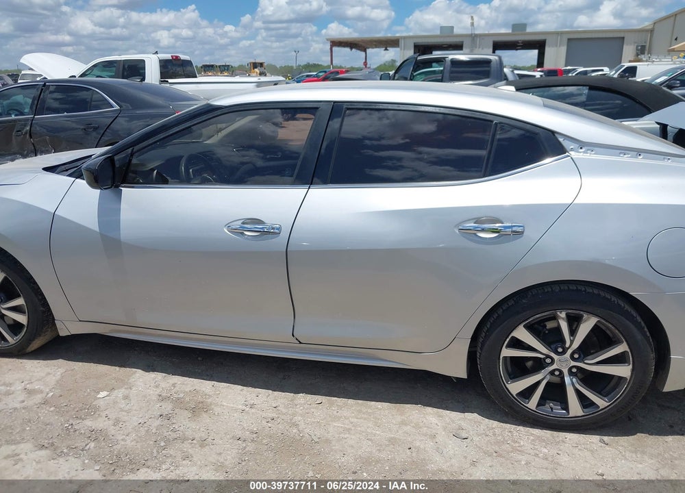 2017 NISSAN MAXIMA 3.5 S VIN: 1N4AA6AP8HC390197