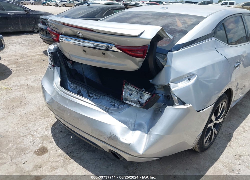 2017 NISSAN MAXIMA 3.5 S VIN: 1N4AA6AP8HC390197