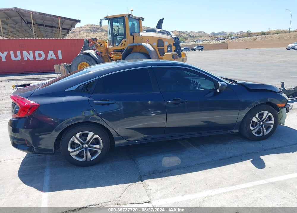 2018 HONDA CIVIC LX VIN: 2HGFC2F53JH578088