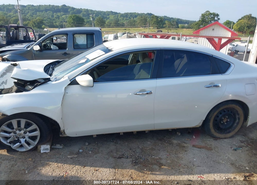 2014 NISSAN ALTIMA 2.5 S VIN: 1N4AL3AP6EN220560