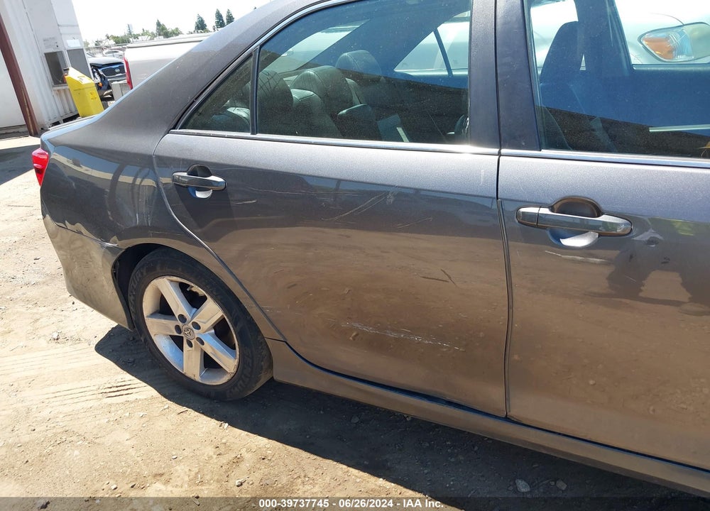 2012 TOYOTA CAMRY SE VIN: 4T1BF1FK5CU202377