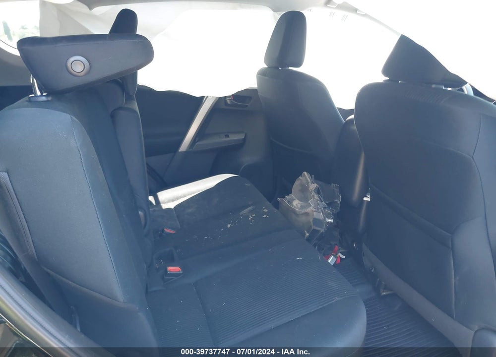 2018 TOYOTA RAV4 LE VIN: 2T3BFREV2JW783707