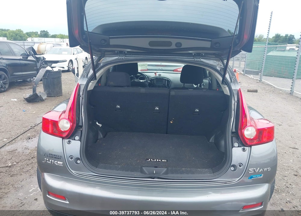 2014 NISSAN JUKE SV VIN: JN8AF5MV1ET358711