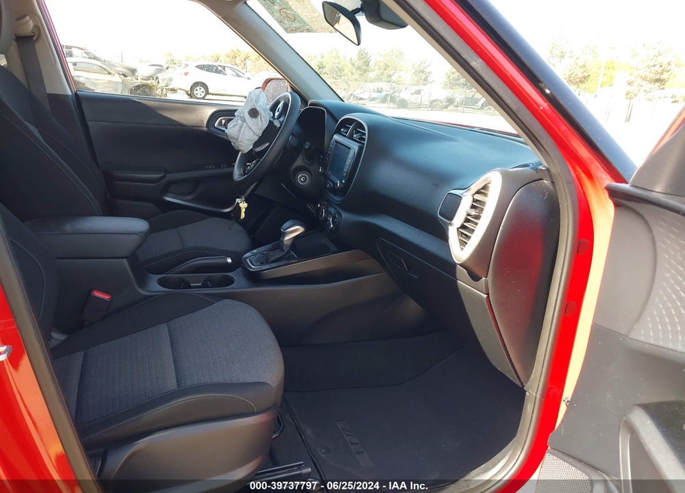 2021 KIA SOUL !/+/S VIN: KNDJ23AU1M7752885