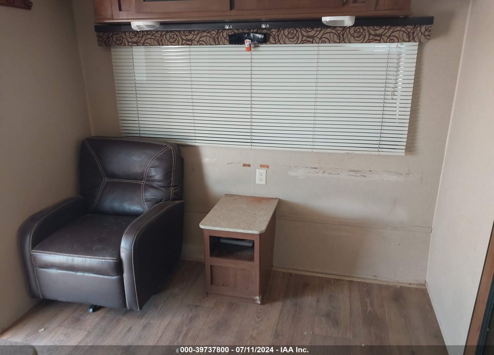 2015 UNDEFINED ASPEN TRAIL VIN: 4YDT27823FH921254