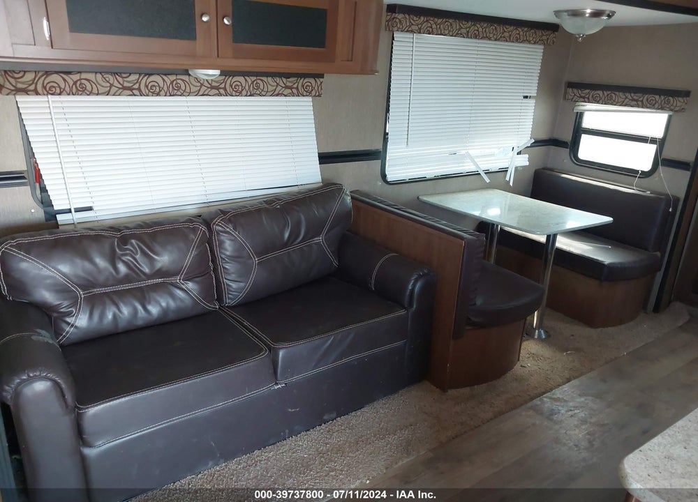 2015 UNDEFINED ASPEN TRAIL VIN: 4YDT27823FH921254