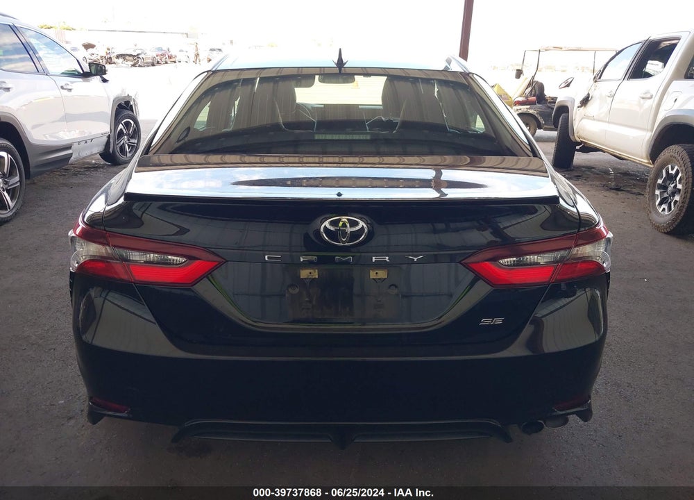 2022 TOYOTA CAMRY SE VIN: 4T1T11AK4NU656102
