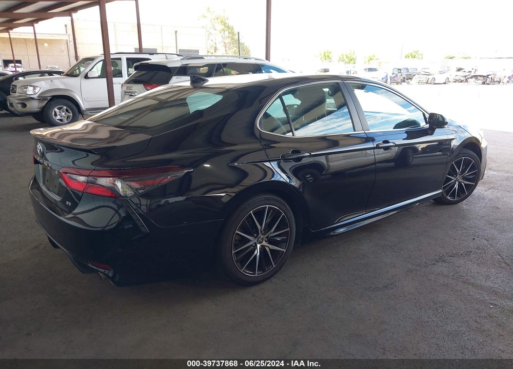 2022 TOYOTA CAMRY SE VIN: 4T1T11AK4NU656102