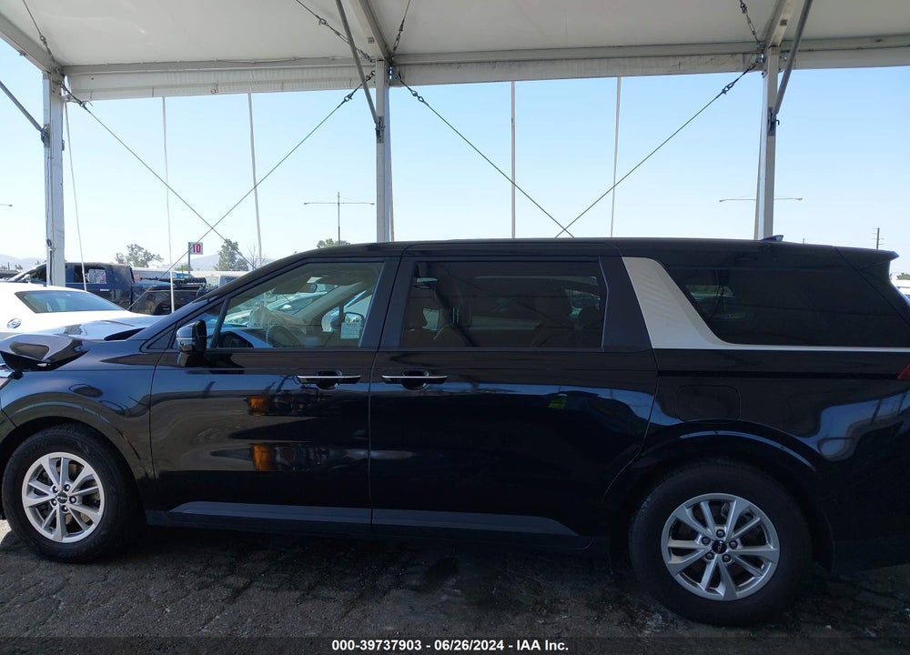 2022 KIA CARNIVAL MPV LX SEAT PACKAGE VIN: KNDNB4H35N6060673