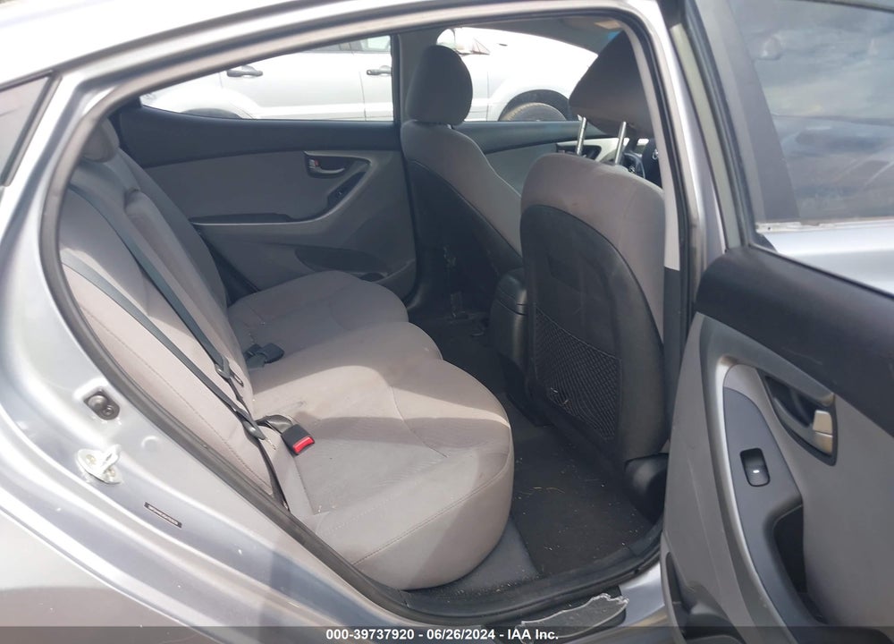 2016 HYUNDAI ELANTRA SE VIN: 5NPDH4AEXGH793039