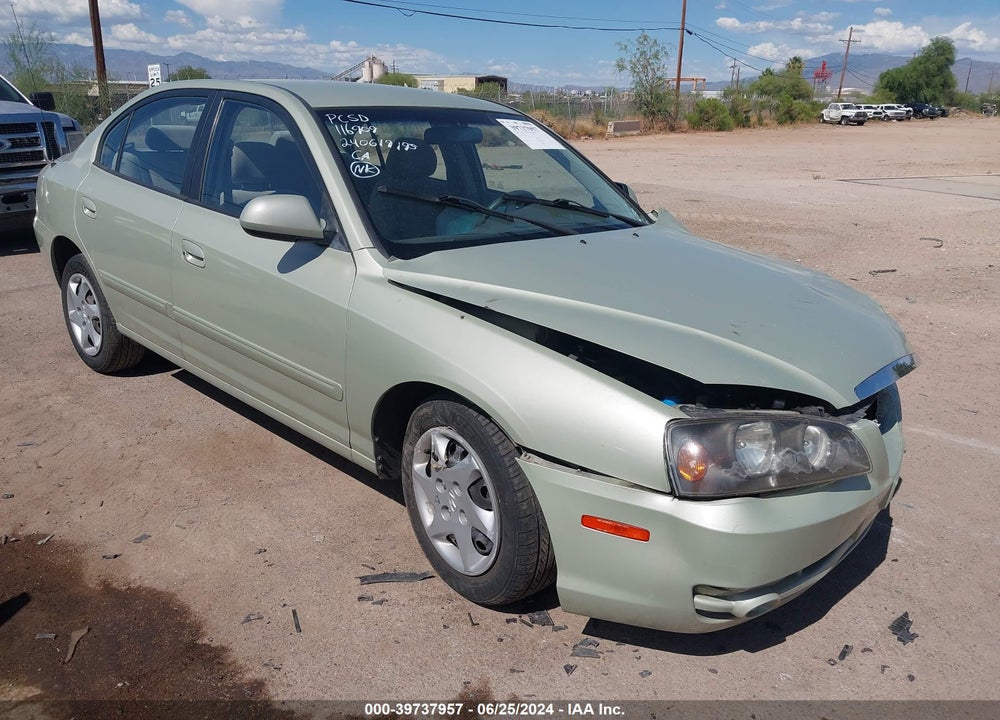 2004 HYUNDAI ELANTRA GLS/GT VIN: KMHDN46D24U745752