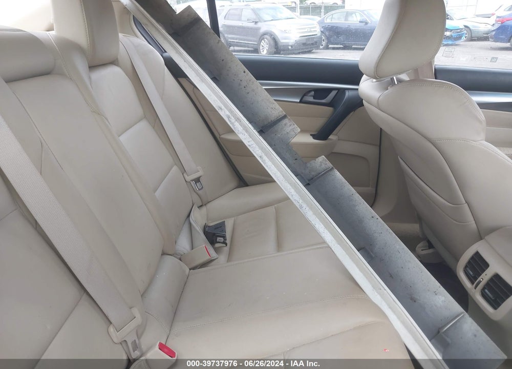 2010 ACURA TL 3.5 VIN: 19UUA8F22AA000942