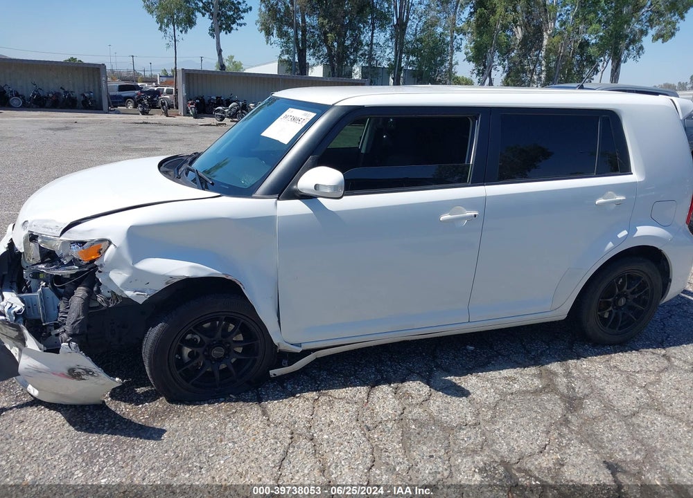 2013 SCION XB VIN: JTLZE4FE8DJ043461