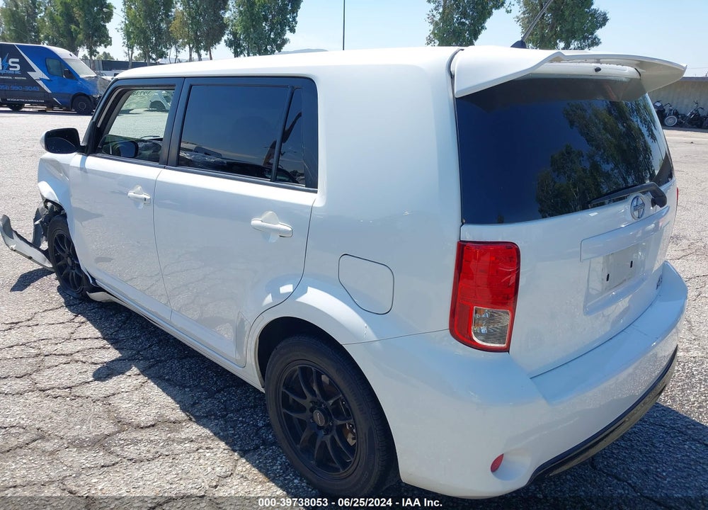 2013 SCION XB VIN: JTLZE4FE8DJ043461